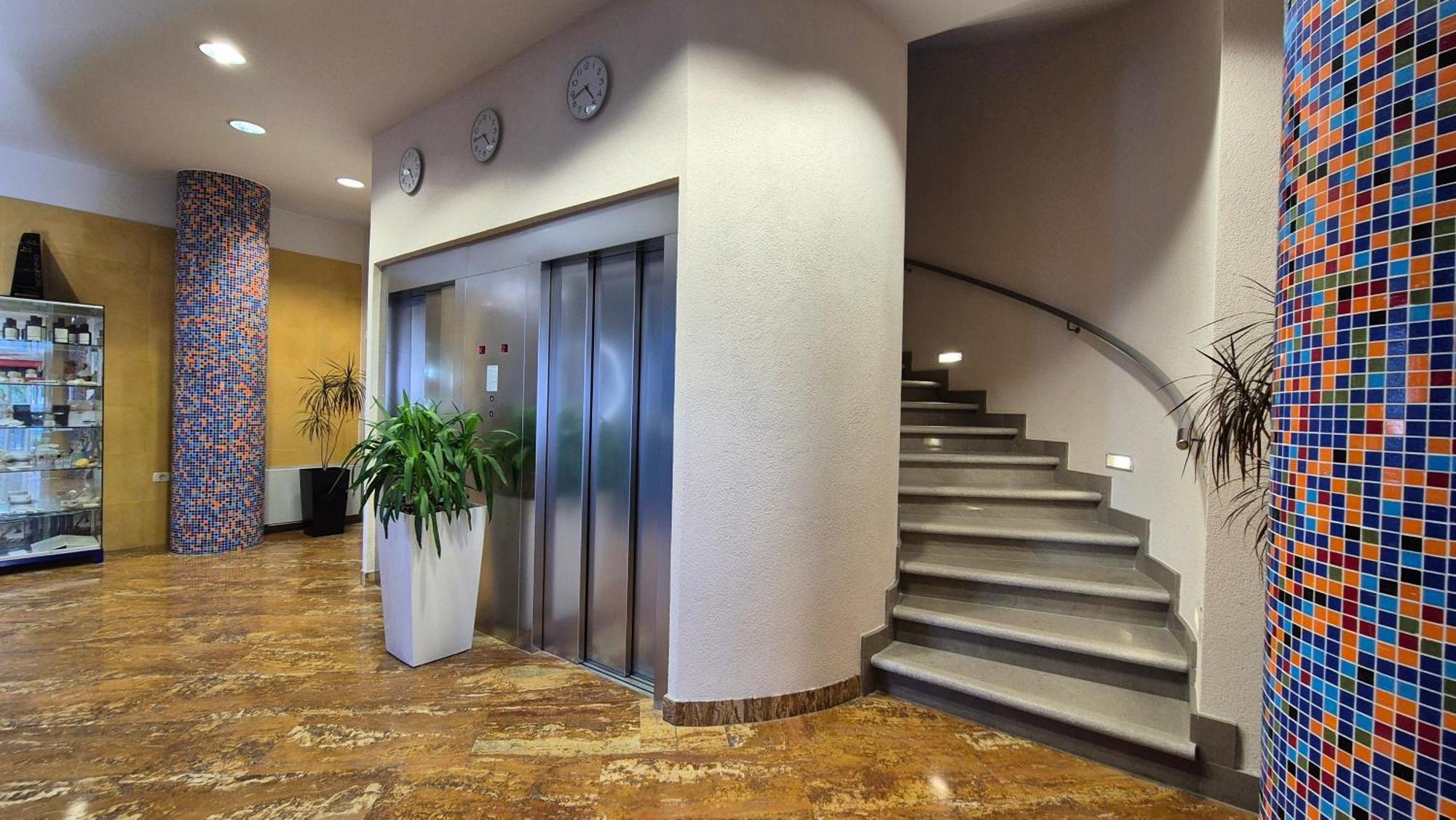 Hotel Oleander - Oleander Resort Strunjan Εξωτερικό φωτογραφία